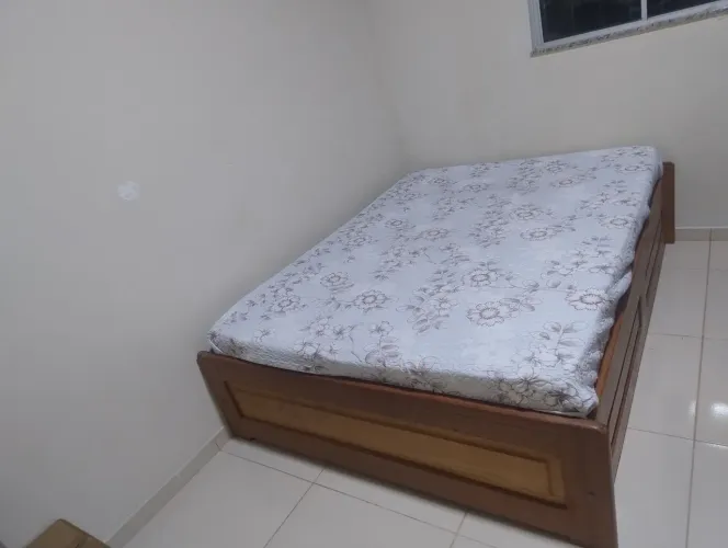 Cama de madeira Angelim Casal