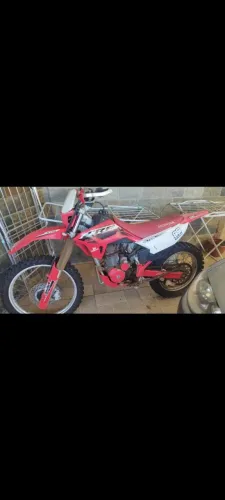 Vendo Honda CRF230F 