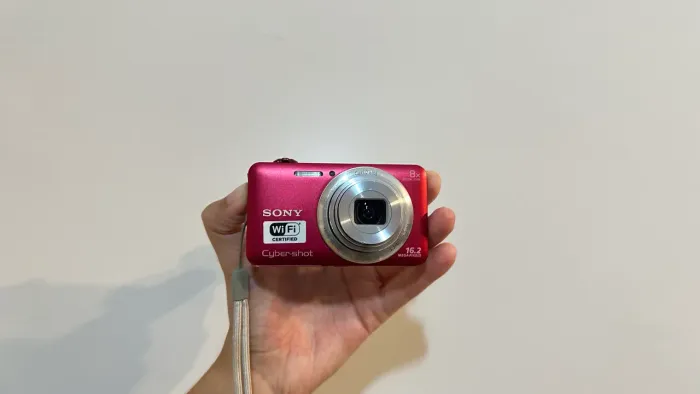 Sony Cyber Shot DSC-WX80 16.2MP - Câmera Digital Superior