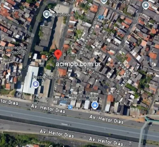Terreno a Venda em Rua de Esquina com Avenida Heitor Dias.