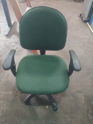 Cadeiras executivas back system 