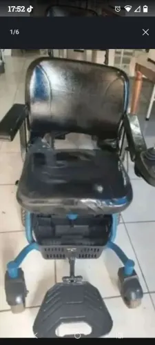 CADEIRA DE RODAS MOTORIZADA 