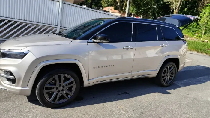 Jeep Commander Overland Hurric 2.0 4X4 TB AUT 2025