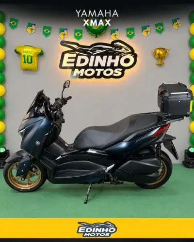 YAMAHA XMAX 2024