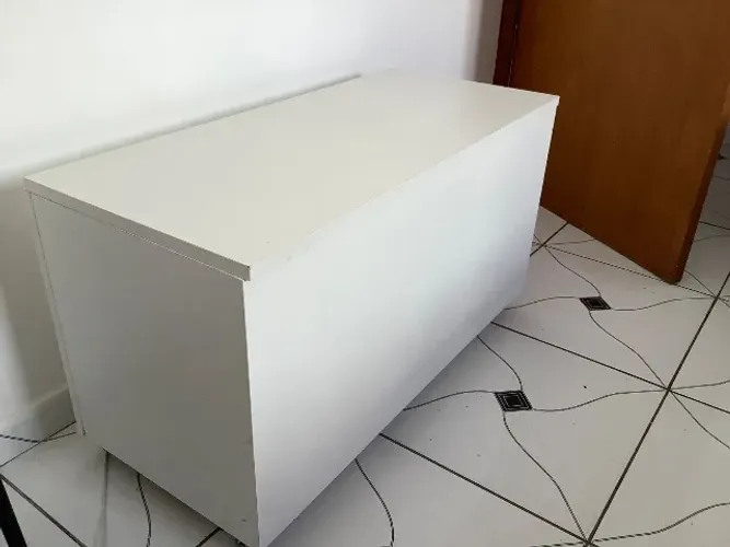 BAÚ ORGANIZADOR MULTIFUNCIONAL - MDF C/ RODINHAS E COM TAMPA BASCULANTE