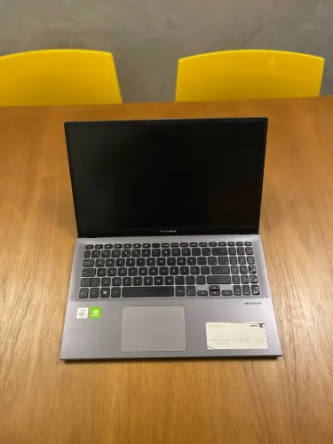 Notebook ASUS Vivobook 15 X512FJ (Placa de Vídeo Dedicada / Windows Original)