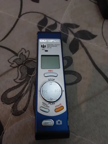 Gravador Digital de voz com câmera OLYMPUS W10