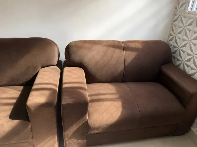 Sofá de 2 e 3 lugares 