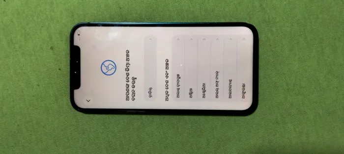 iPhone 12 em ótimo estado de conservação 128gb trocado tela e bateria tudo novo ainda na g