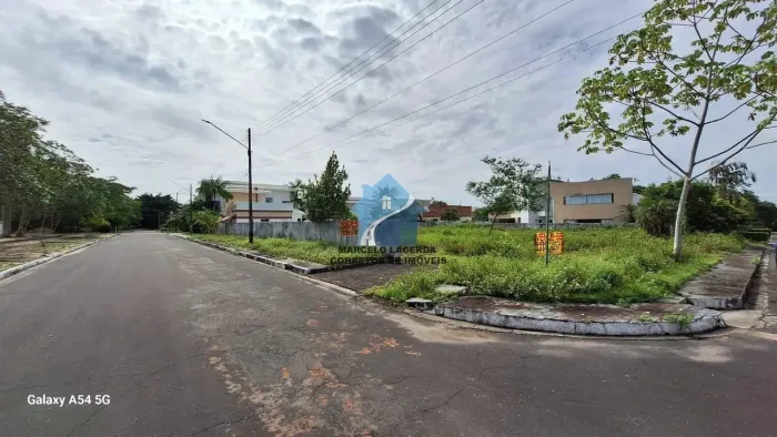 Lote no Condomínio Itapuranga III - Ponta Negra