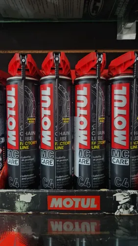 Motul C4