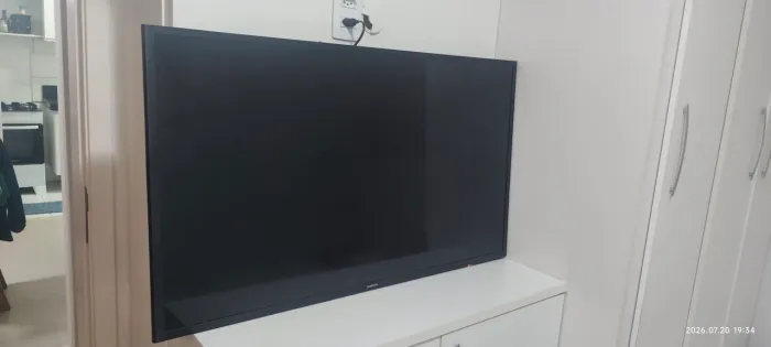 *Vendo TV Samsung 43 polegadas*