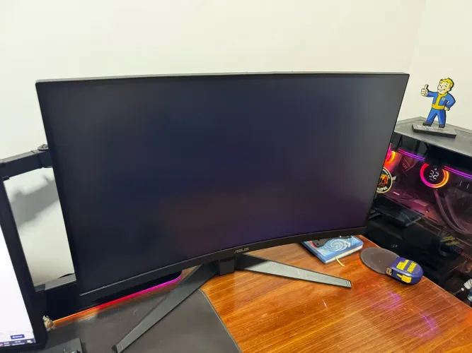 Monitor Asus 27? QHD Curvo NÃODA IMAGEM