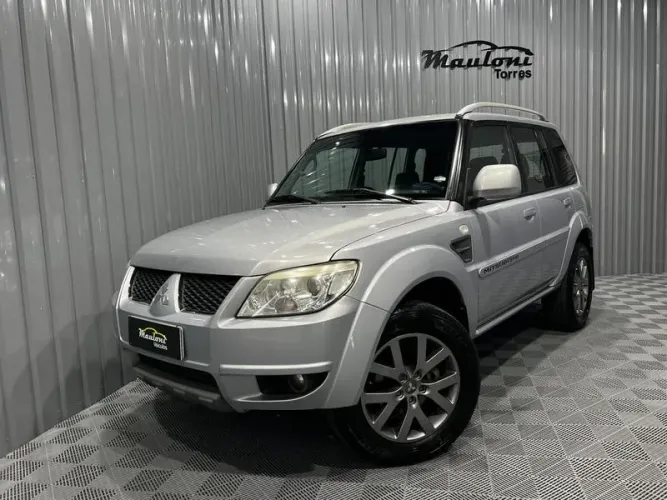 Mitsubishi Pajero TR4 2.0 Flex 16V 4X2 Mec. 2013