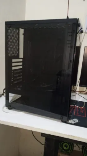 Gabinete hayom gb1729 ( bem ventilado )