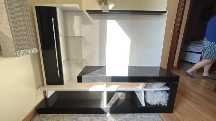 Rack para TV - madeira e mdf