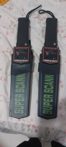 Vendo decoração de metais para segurança