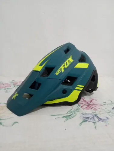 Capacete batfox L