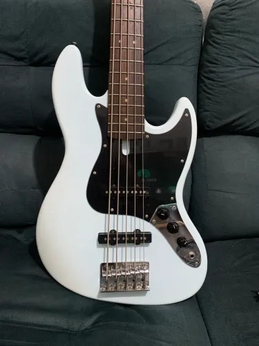Contrabaixo Sire v3