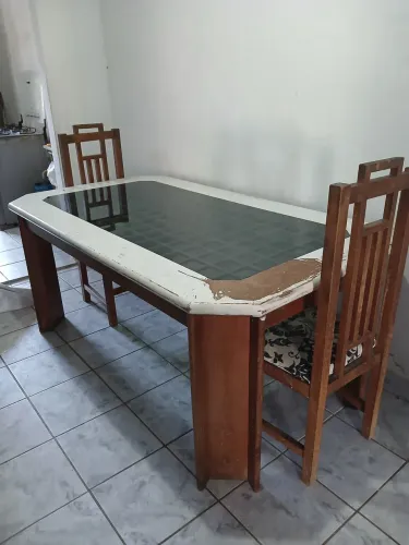 Mesa 6 cadeiras madeira original tampo de vidro