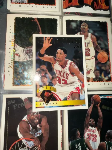 Scottie Pippen 1995-96 Topps ?Steal Leaders? #21
