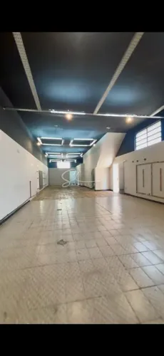 ALUGA-SE COMERCIAL NO ED. CARDOSO - SANTOS/SP
