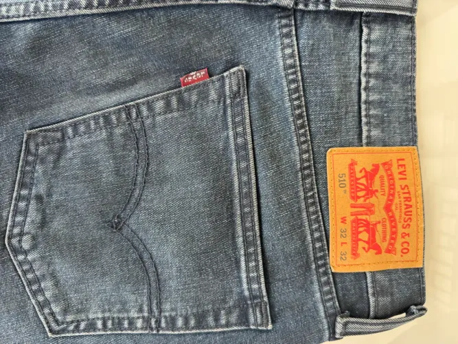 calça jeans levi's 510 azul escura