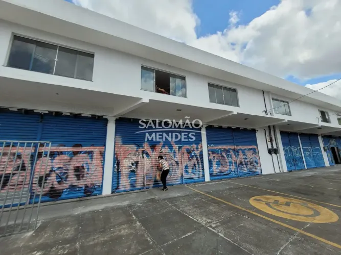 Espaço comercial de aproximadamente 300 m² para alugar na Avenida Pedro Álvares Cabral, Be