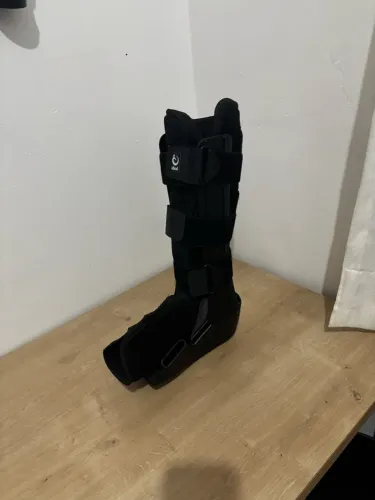 Bota imobilizadora longa cano alto tornozeleira
