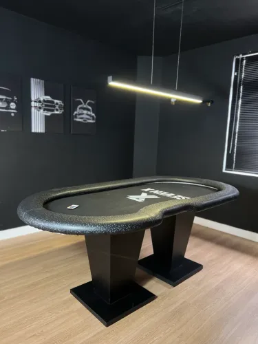 Mesa de Poker Profissional - 2,00 x 1,00m | LED + Corte Dealer | Acabamento Premium