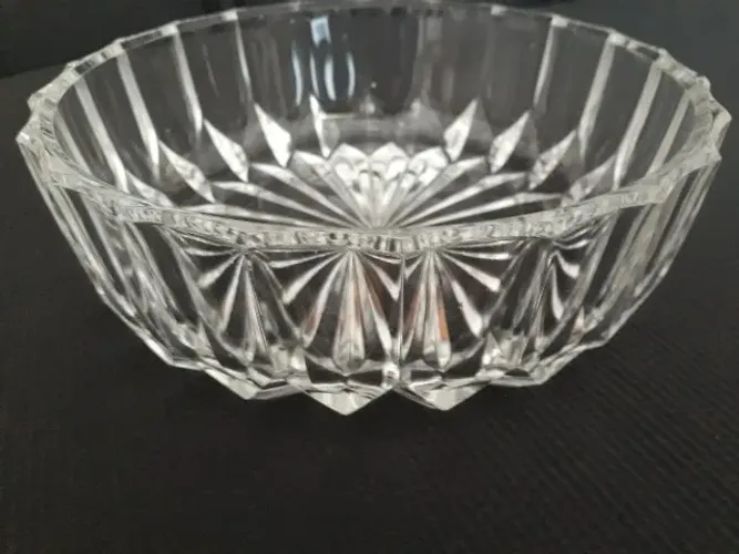 Cachepô de cristal trabalhado - Importado