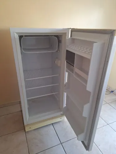 Geladeira venax faço entrega