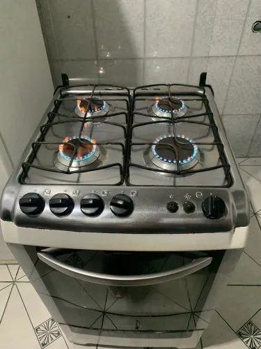 FOGÃO 4 BOCAS