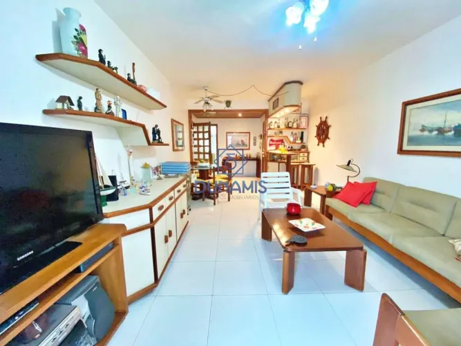 Apartamento à Venda em Pitangueiras, Guarujá - SP