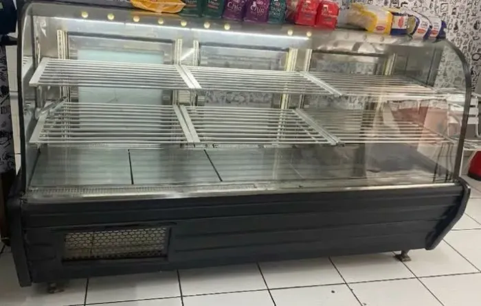 Balcão não refrigerado