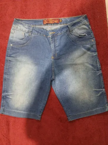 Bermuda Jeans Feminina Azul - Tamanho 52 - Excelente Estado
