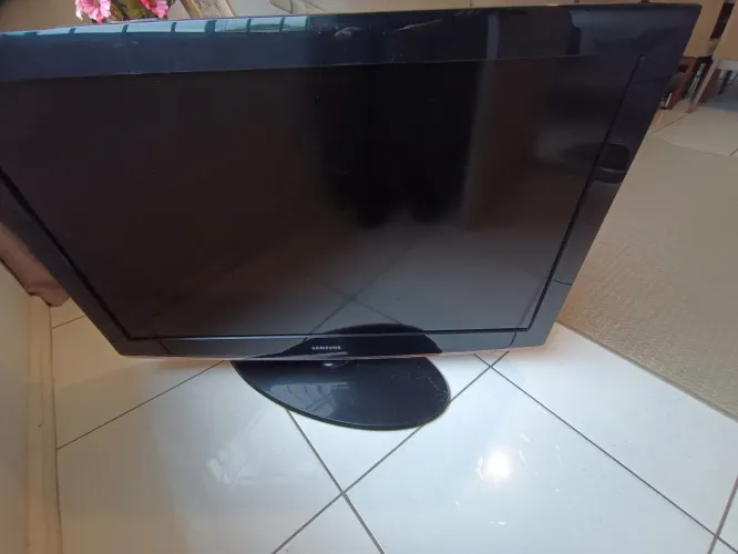 TV usada que não liga valor R$ 100
