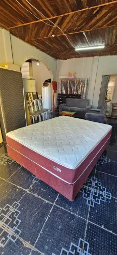 cama box casal Queen size 1.58cm X 198cm semi nova - entrega grátis
