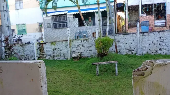 Casa com terreno 14x60