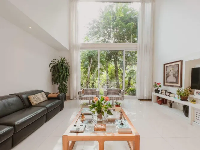 Casa em condomínio,4 quartos sendo 4 suítes, 5 vagas, Reserva do Itanhangá - Barra da Tiju