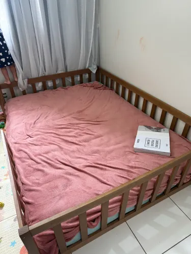 Cama Montessoriana