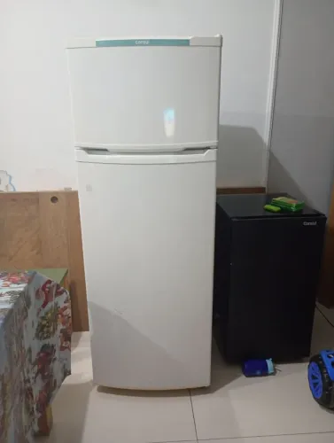 Geladeira biplex CRD36 
