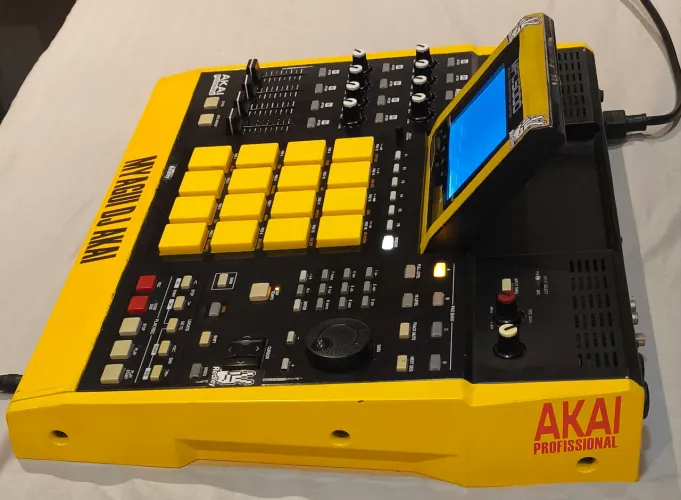 MPC AKAI 5000 IMPECÁVEL 