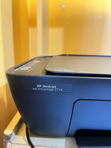 Impressora HP DeskJet ink Advantage 2774 Usada, defeito no leitor do cartucho