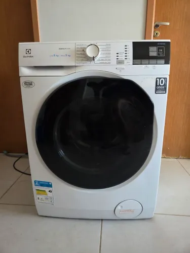 Lava e seca Electrolux