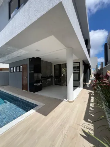 CASA A VENDA CONDOMÍNIO RESIDENCIAL SUN VILLE c/179m2 3 Suítes, Closet Varanda, Piscina