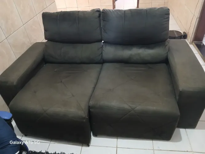 Sofá retrátil