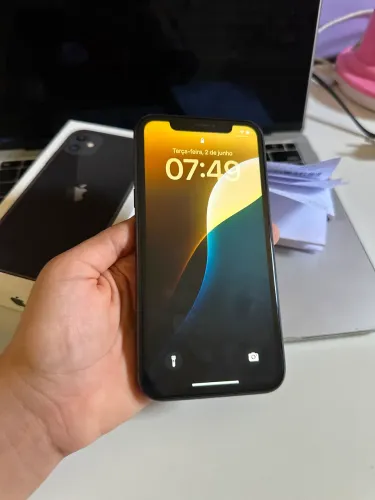 IPHONE 11 64GB