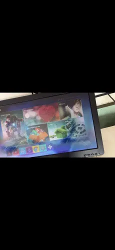 VENDO MONITORES FUNCIONANDO, COM PEQUENA AVARIA,TELA DE 19 PL, ENTRADA VGA