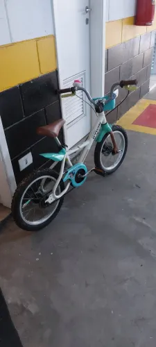Bicicleta infantil menina aro 16 - excelente estado!